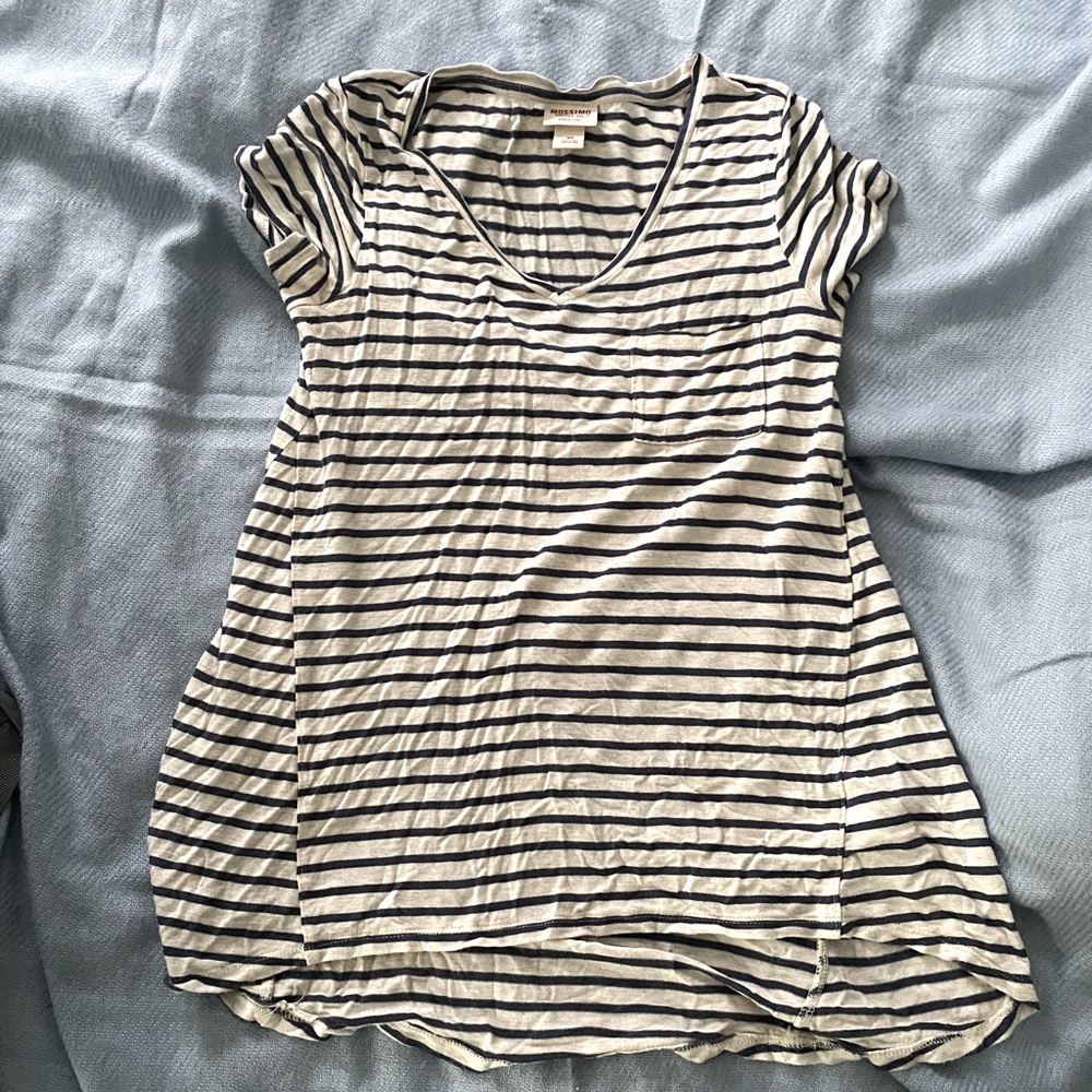 Mossimo blue and white striped top